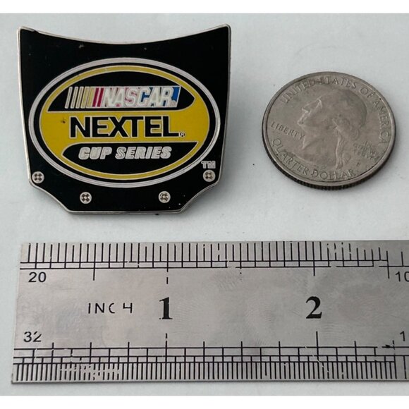 NASCAR Hood Nextel Cup Series Enamel Lapel Pin Badge - Picture 2 of 3